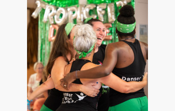 La Famille TropicFit Danse ! 