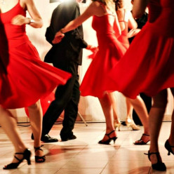 Stages salsa et bachata en couple 2026-2027 !